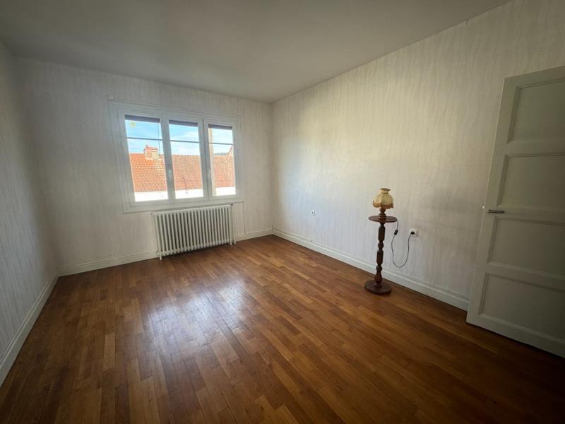 Maison - 166 m² - 7 pièces