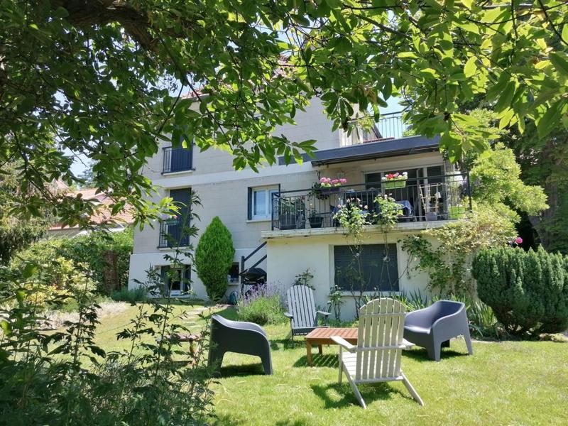 Maison - 185 m² - 6 pièces