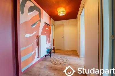 Chambre - 11 m² - 1 pièce