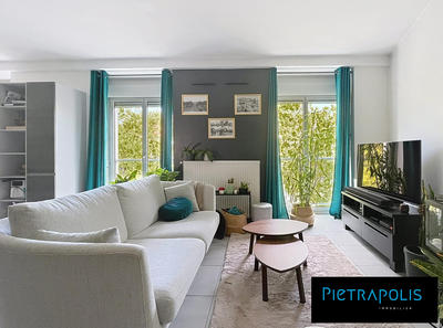 Appartement - 104 m² - 5 pièces