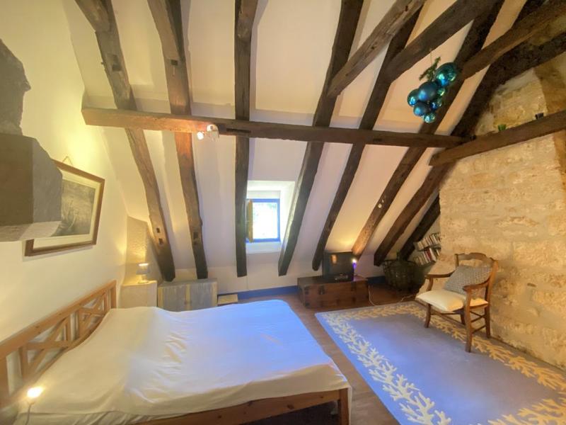 Maison en pierre - 122 m² - 4 pièces