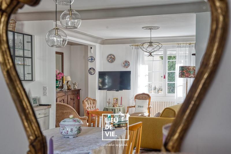 Maison ancienne - 181 m² - 8 pièces