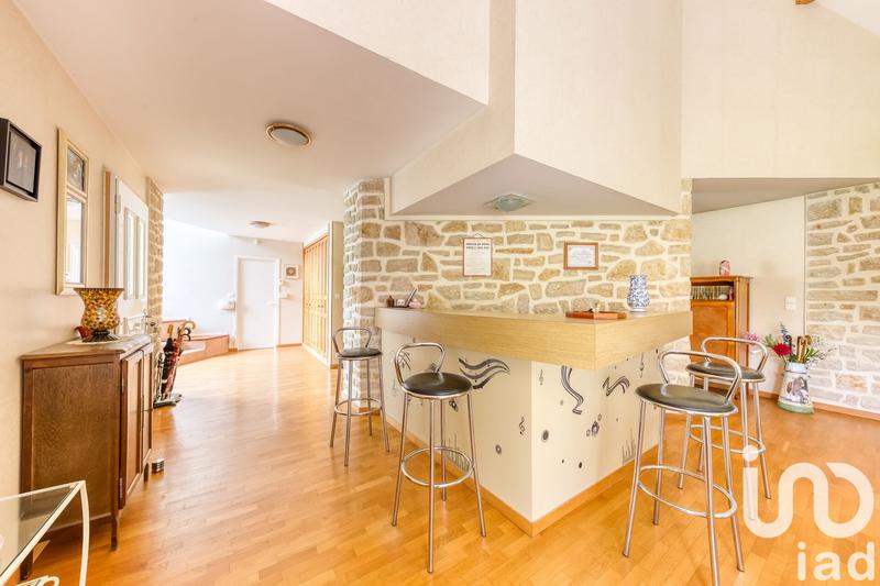 Maison de maîtres - 215 m² - 8 pièces