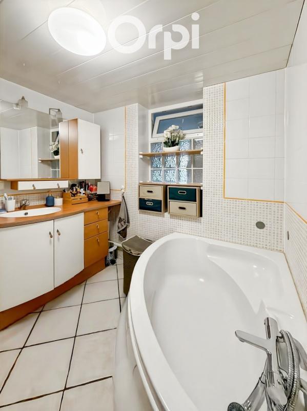 Maison - 76 m² - 4 pièces