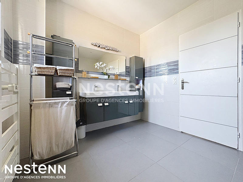 Maison - 139 m² - 6 pièces