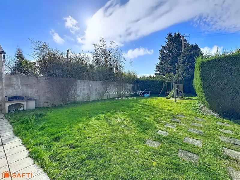 Maison - 137 m² - 5 pièces