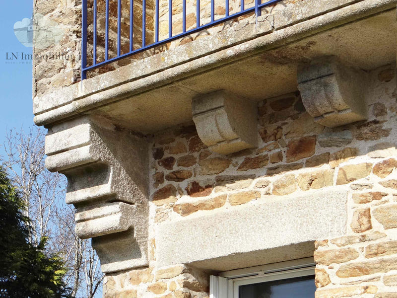 Villa - 230 m² - 8 pièces