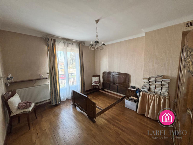 Maison - 150 m² - 8 pièces