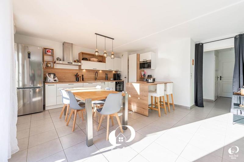 Appartement - 85 m² - 4 pièces