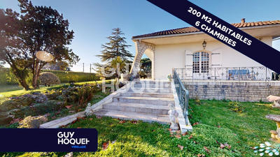 Maison - 195 m² - 7 pièces