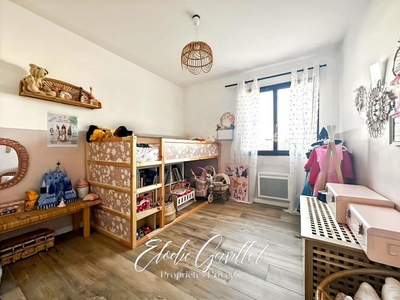 Maison - 111 m² - 5 pièces