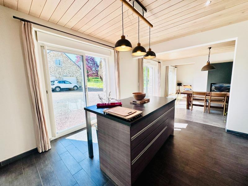 Maison - 174 m² - 6 pièces