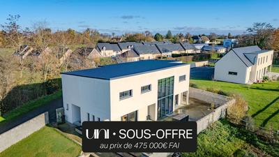 Maison - 317 m² - 9 pièces