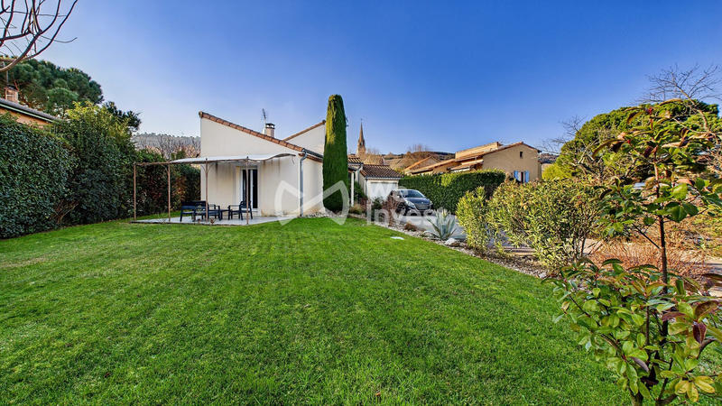 Maison - 143 m² - 5 pièces