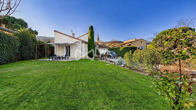 Maison - 143 m² - 5 pièces