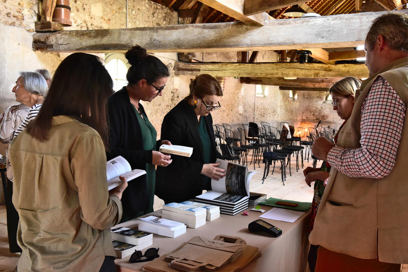 Conversations sous l'arbre au Domaine de Chaumont-sur-Loire
