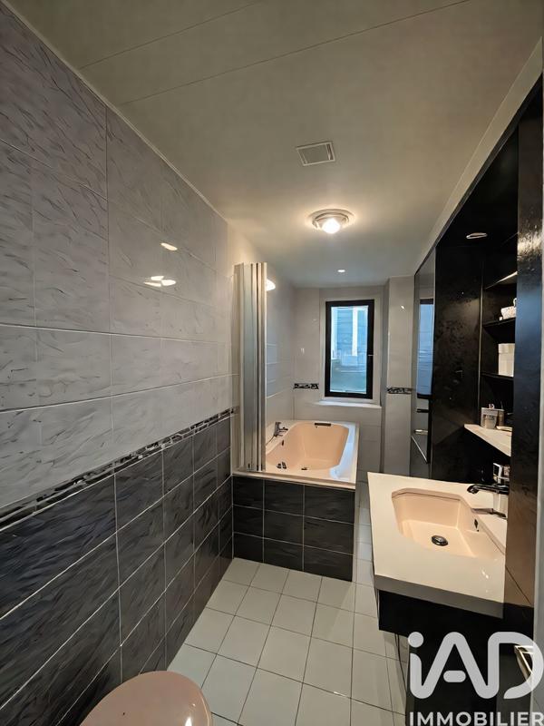 Maison - 80 m² - 3 pièces