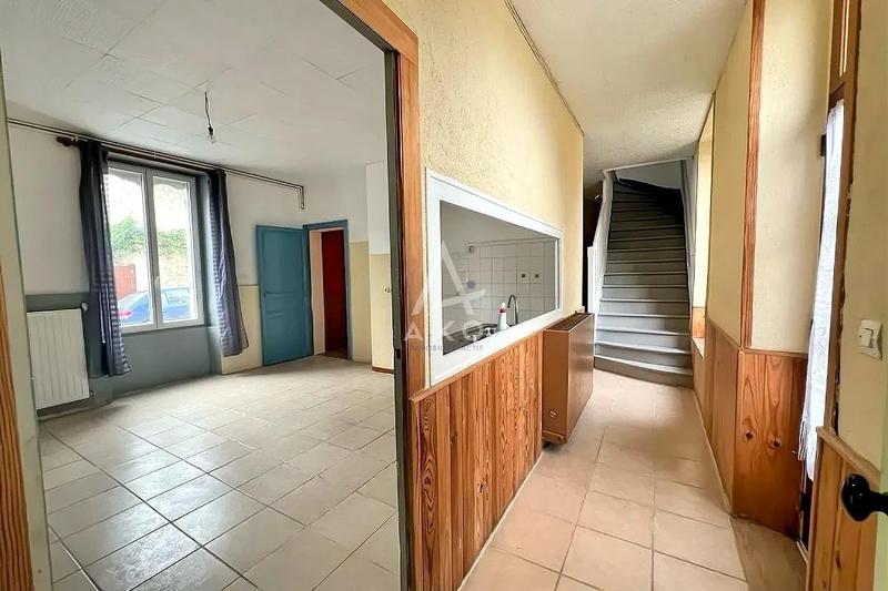 Maison - 153 m² - 7 pièces