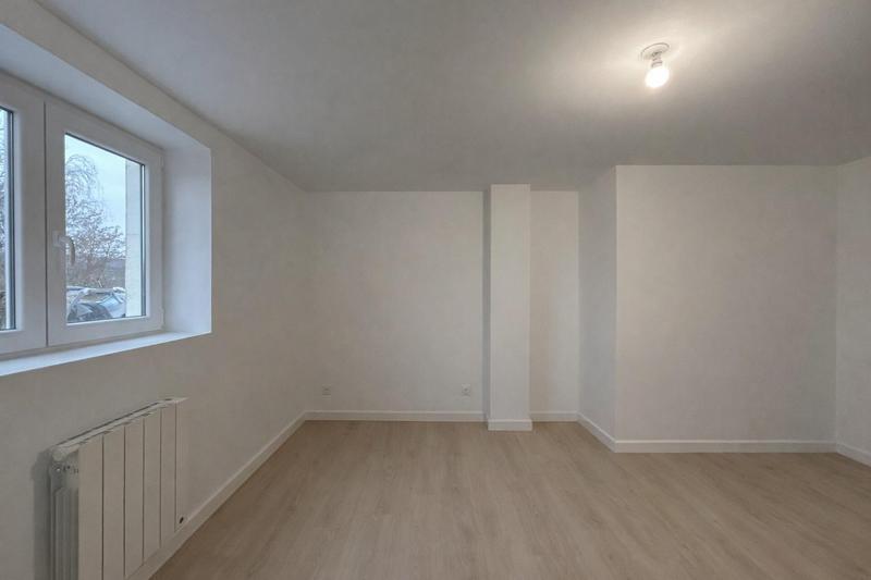 Maison - 226 m² - 8 pièces