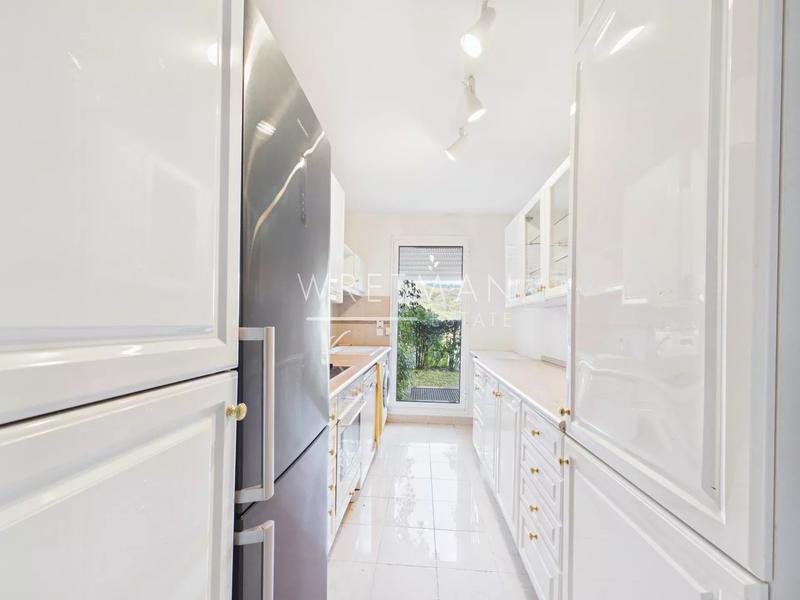 Appartement - 83 m² - 3 pièces