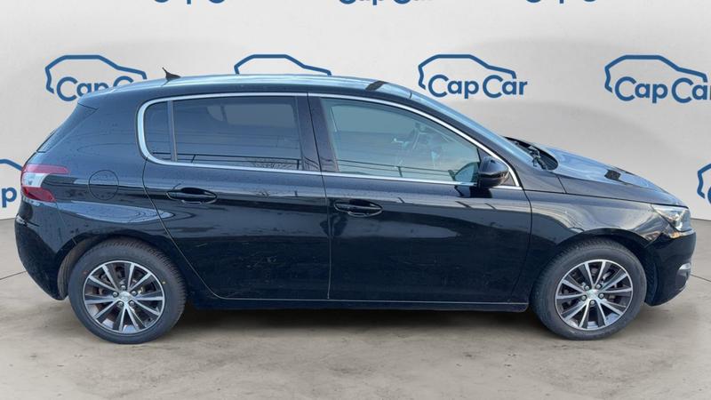 Peugeot 308 1.2 PureTech 130 Allure Business - 5 places