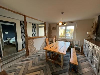 Maison - 180 m² - 6 pièces