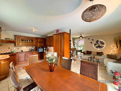 Maison - 130 m² - 4 pièces