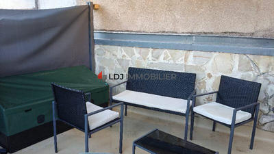 Appartement - 70 m² - 2 pièces