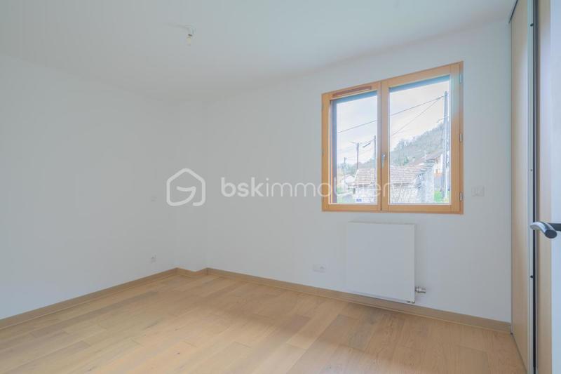 Maison - 141 m² - 6 pièces