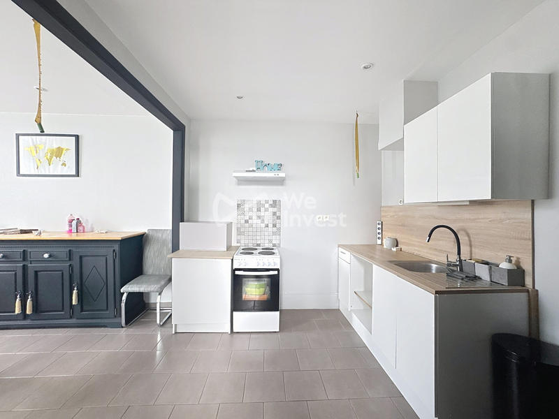 Maison - 370 m² - 7 pièces