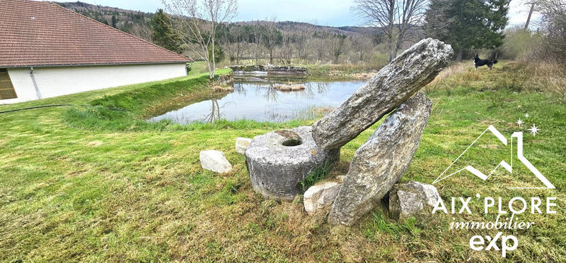 Maison - 240 m² - 6 pièces