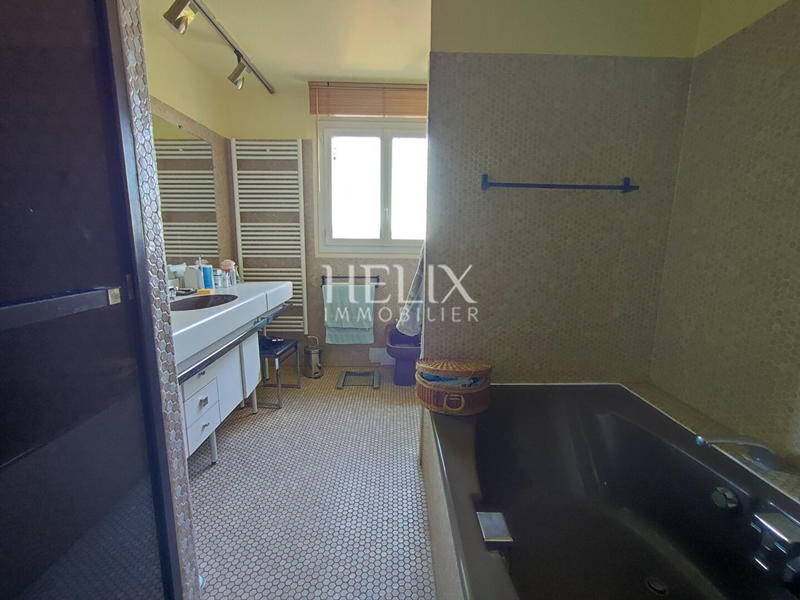 Maison - 153 m² - 7 pièces