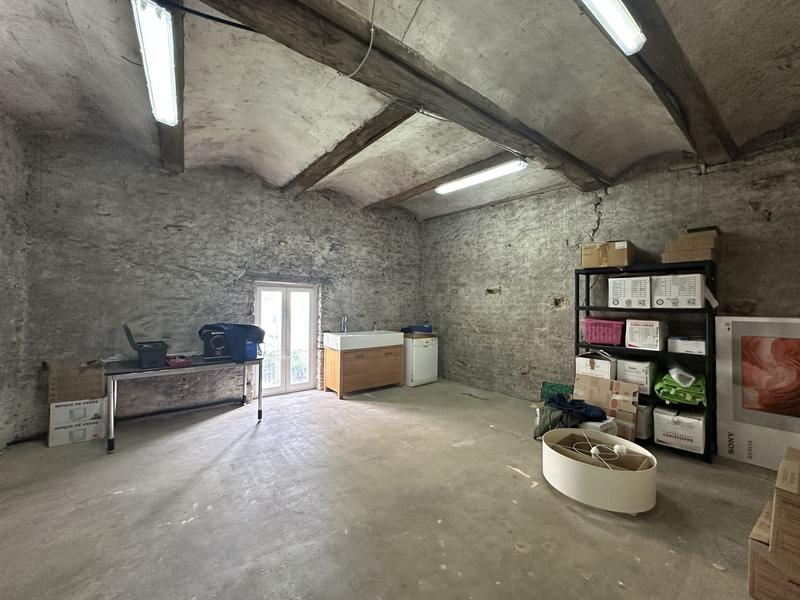 Maison - 270 m² - 8 pièces