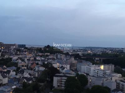 Duplex - 109 m² - 6 pièces