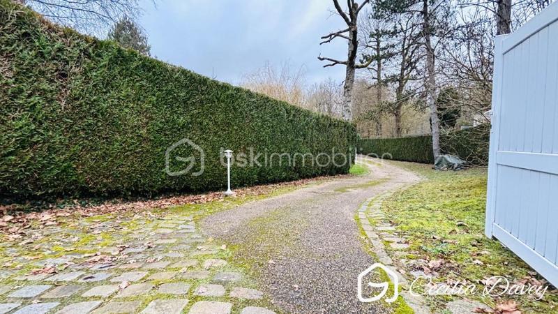 Maison d'architecte - 160 m² - 8 pièces