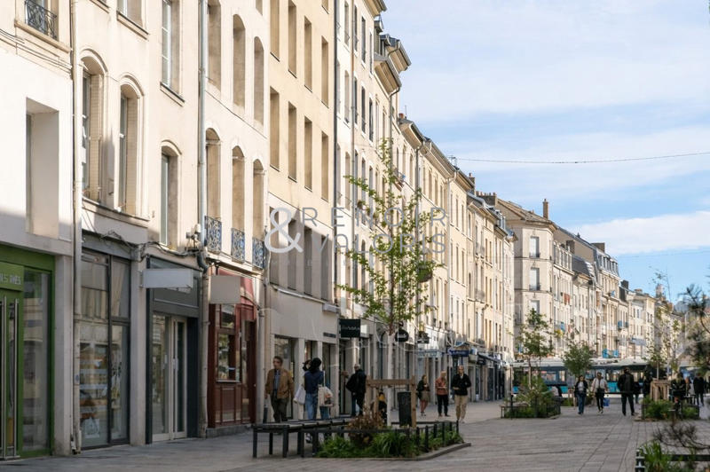 Fonds de commerce - 215 m²