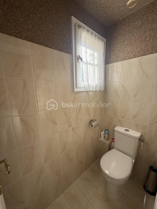 Maison - 136 m² - 5 pièces