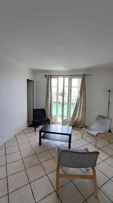 Appartement - 64 m² - 4 pièces