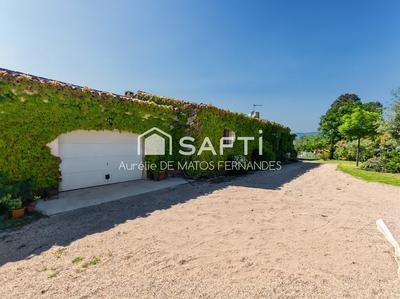 Maison - 163 m² - 5 pièces