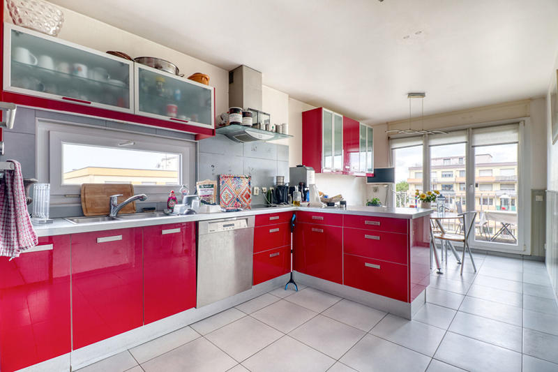 Appartement - 191 m² - 6 pièces