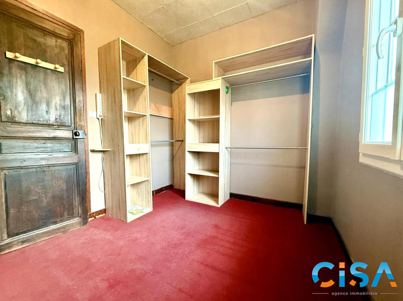 Maison - 121 m² - 6 pièces