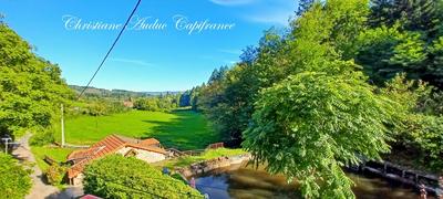 Maison - 160 m² - 9 pièces