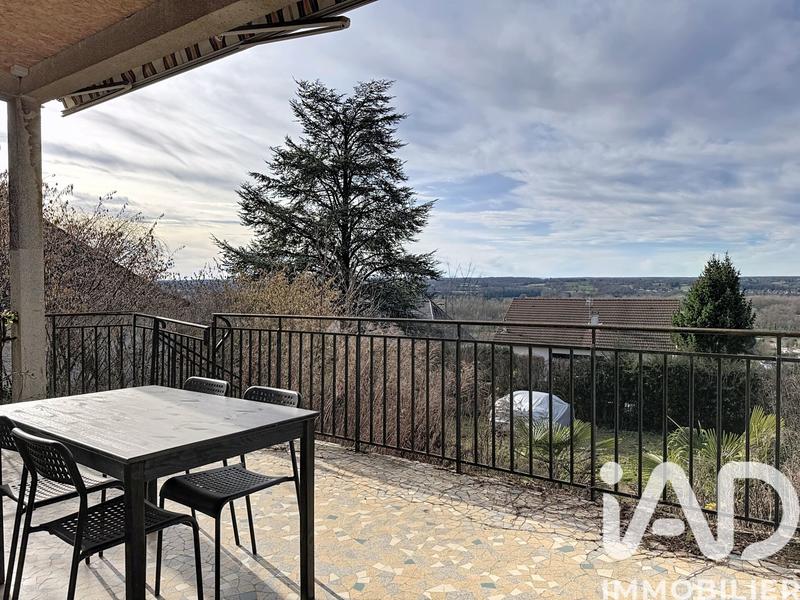 Maison - 168 m² - 5 pièces