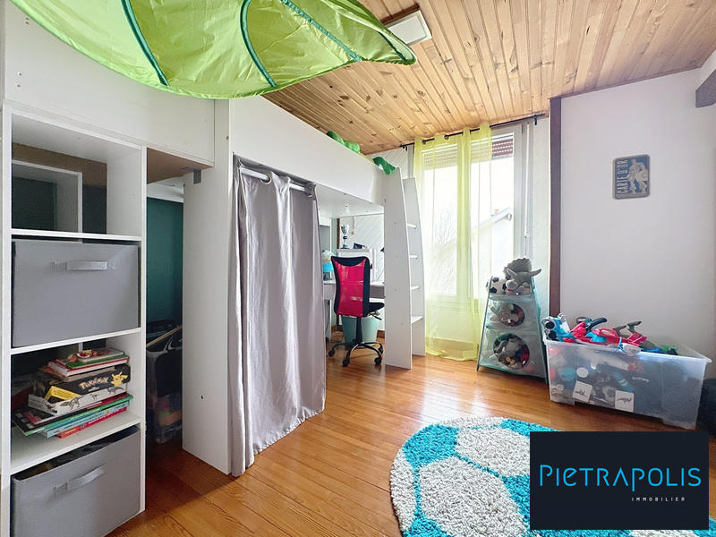 Maison - 107 m² - 5 pièces