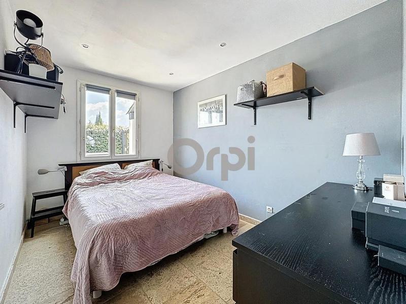 Maison - 111 m² - 6 pièces