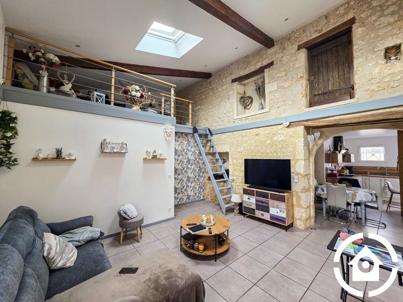 Maison - 96 m² - 3 pièces