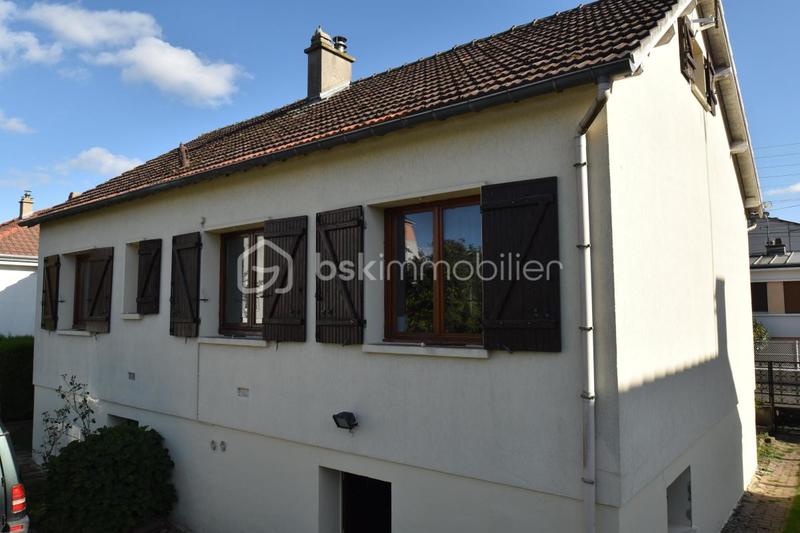 Pavillon - 99 m² - 5 pièces