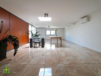 Bureau - 720 m²