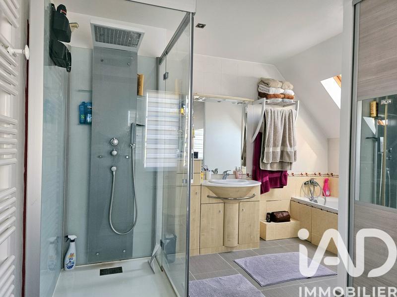 Maison - 160 m² - 6 pièces