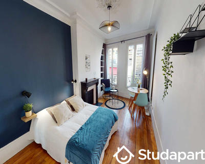 Chambre - 80 m² - 1 pièce